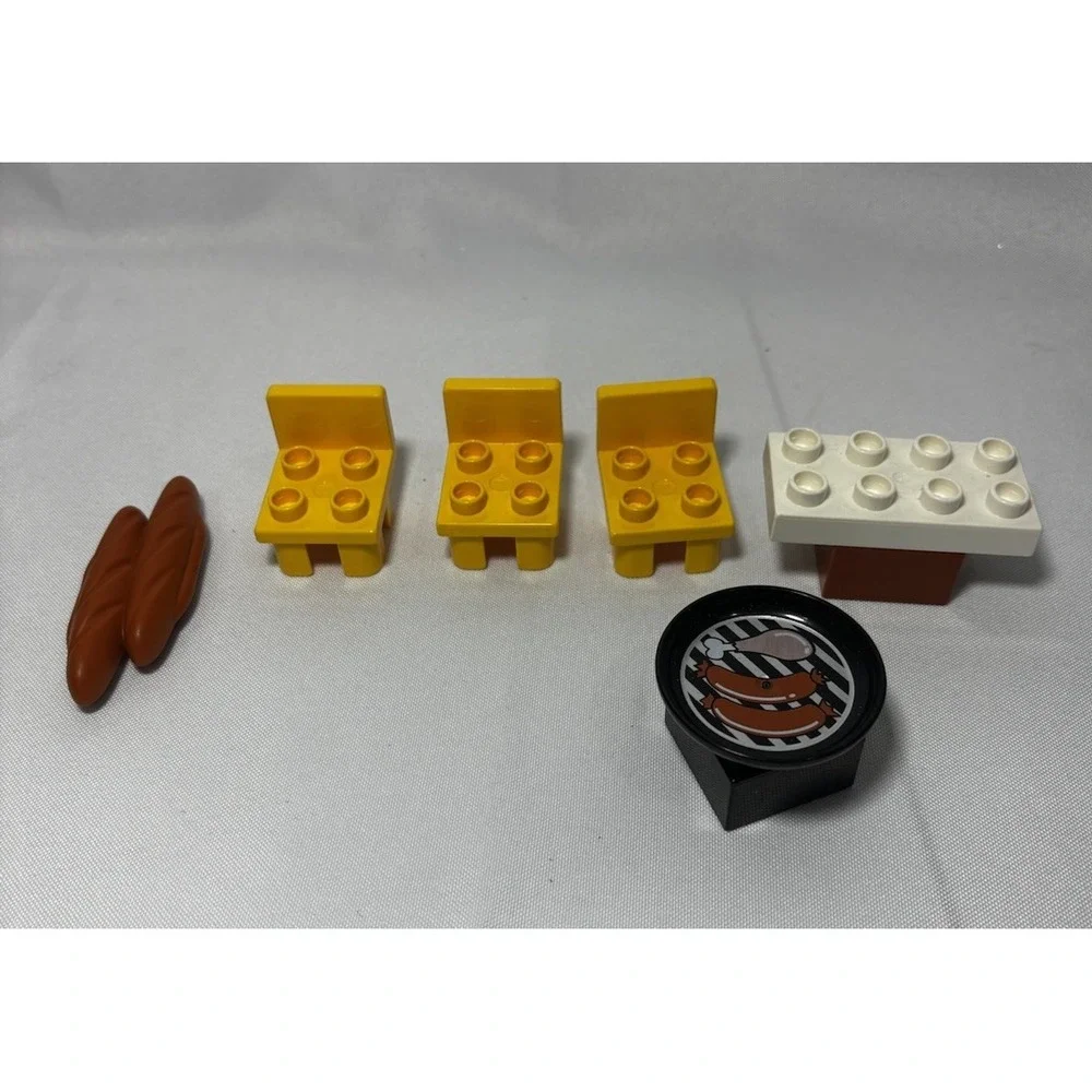 Lego Duplo Caravan 5655 Complete set Car Camper, Farmers, Construction Workers‎